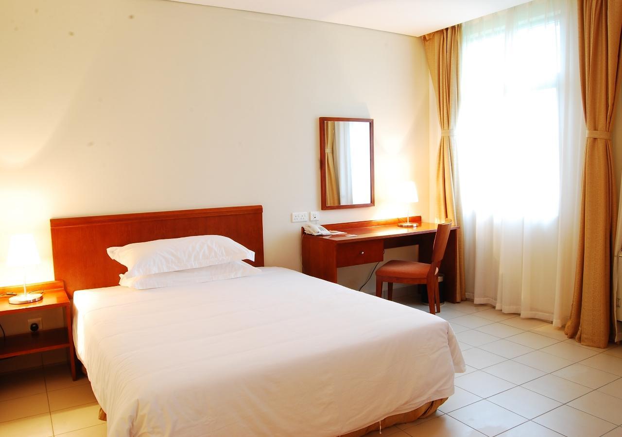 Tinapa Lakeside Hotel คาลาบาร์ ภายนอก รูปภาพ