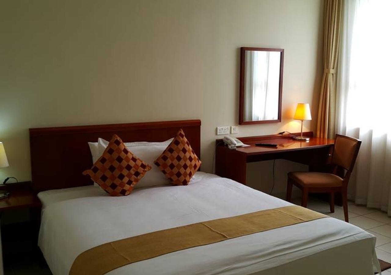 Tinapa Lakeside Hotel คาลาบาร์ ภายนอก รูปภาพ