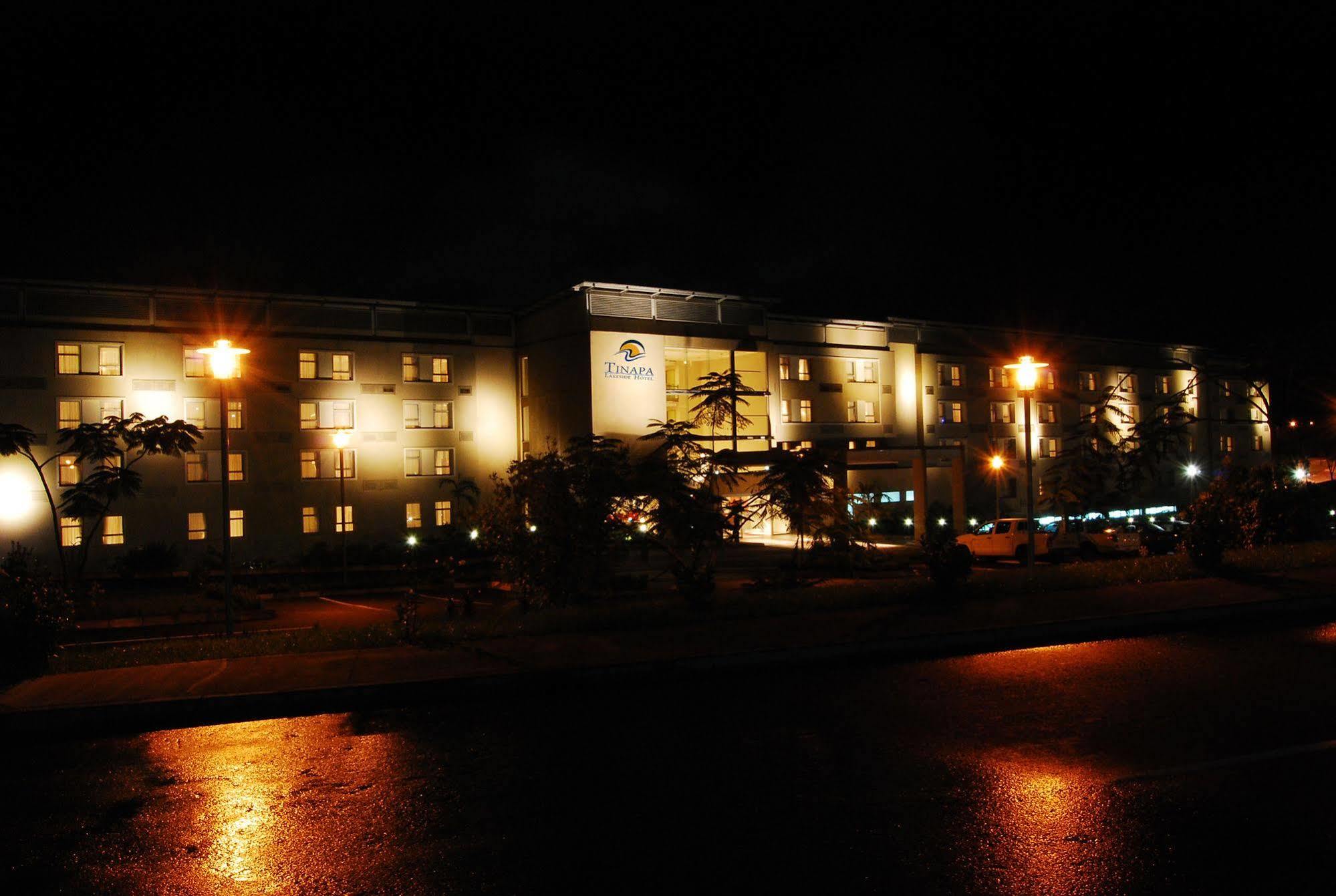 Tinapa Lakeside Hotel คาลาบาร์ ภายนอก รูปภาพ